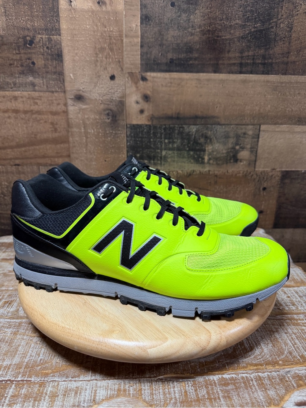 New Balance NBG618 Men’s Size 14 D Golf Shoes Neon Green Black Spikeless